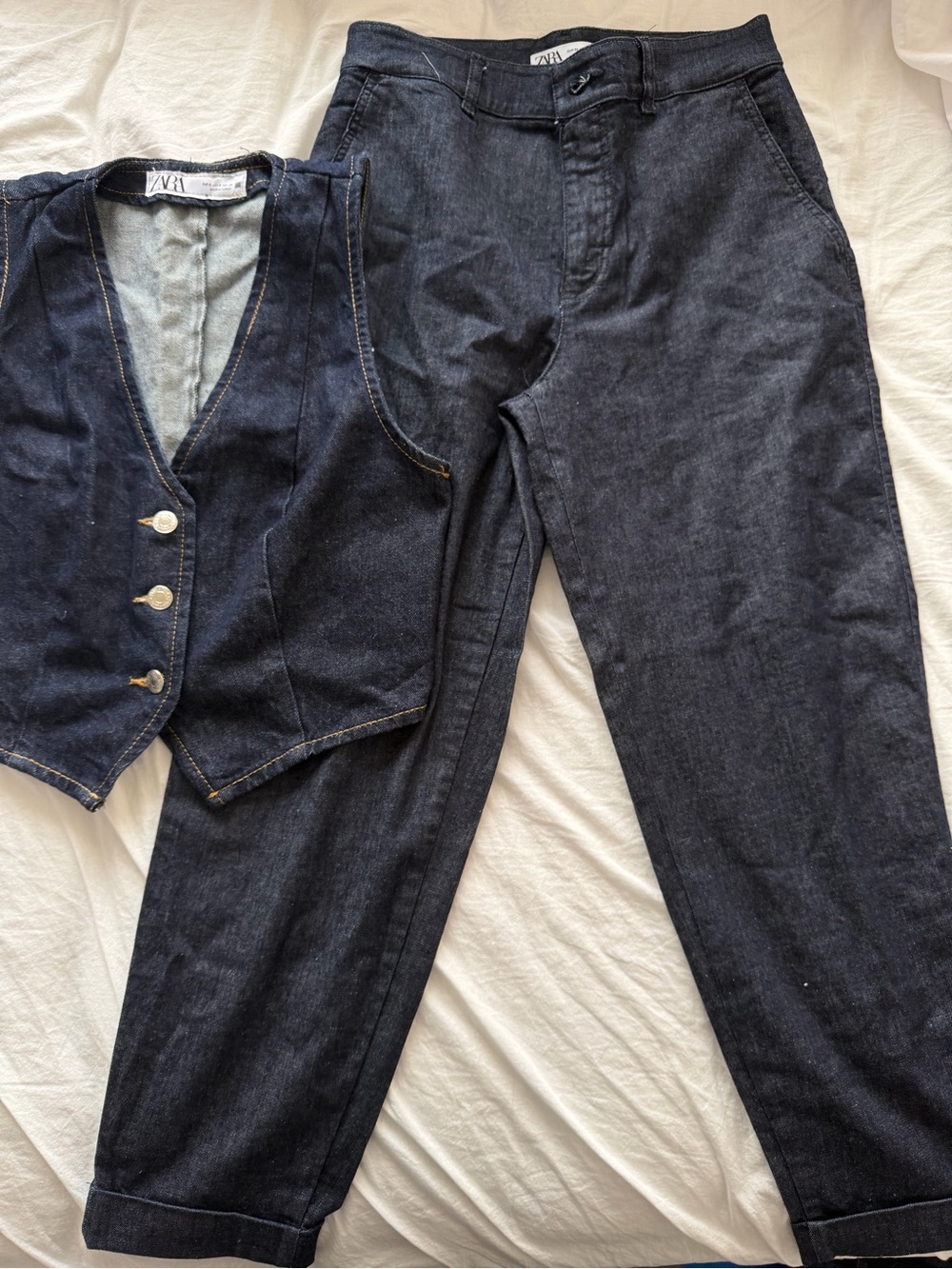 Zara Set Dark Indigo High-Rise Women's Jeans and Vest